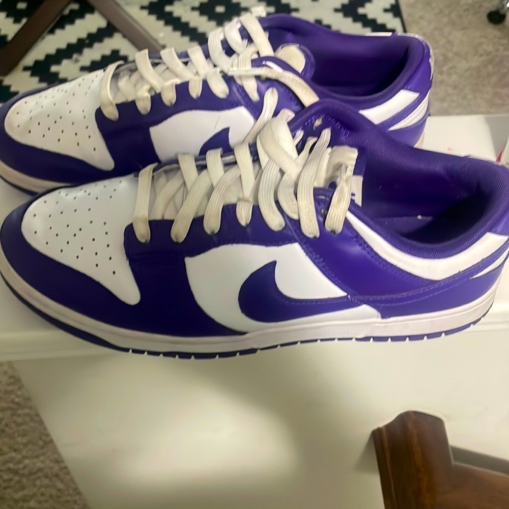 Championship purple dunks used size 11.5